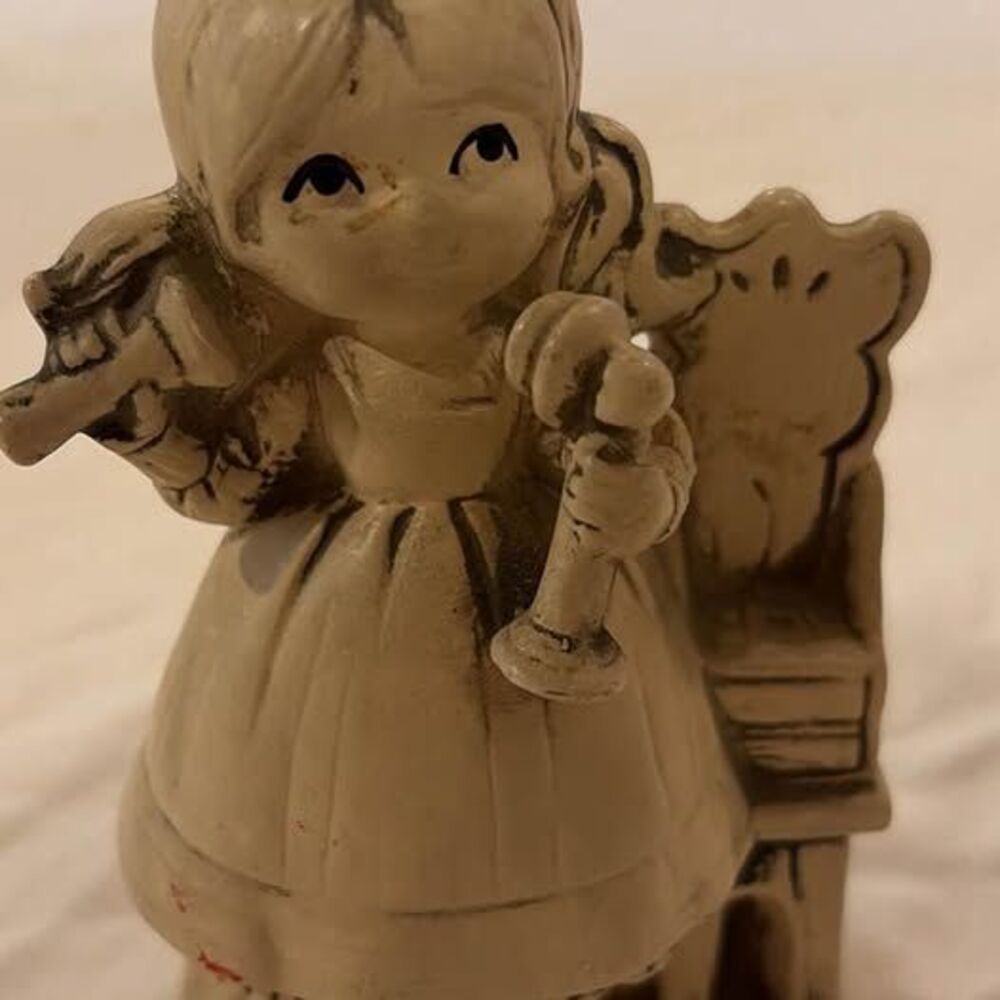 Vintage Wolin Japan Girl Figurine- 5 inches